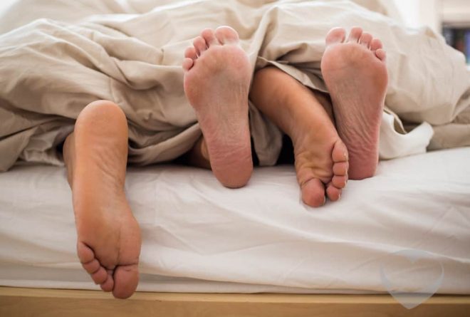 ¿Por qué el dormir juntos es bueno para ti?