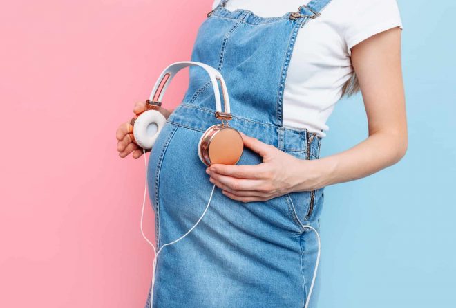 ¿Es buena la música durante el embarazo para el bebé?